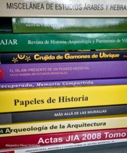 Publicaciones con contribuciones de Alejandro Pérez Ordóñez.